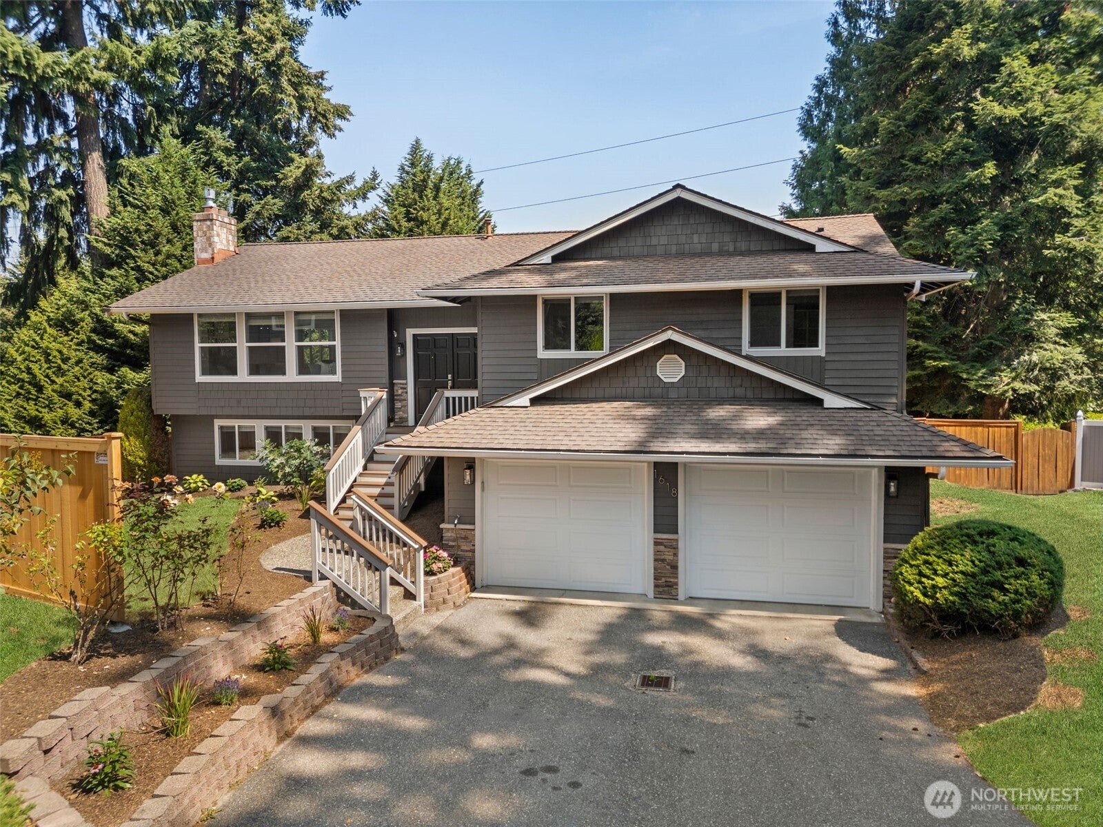 1618 5th Place — photo