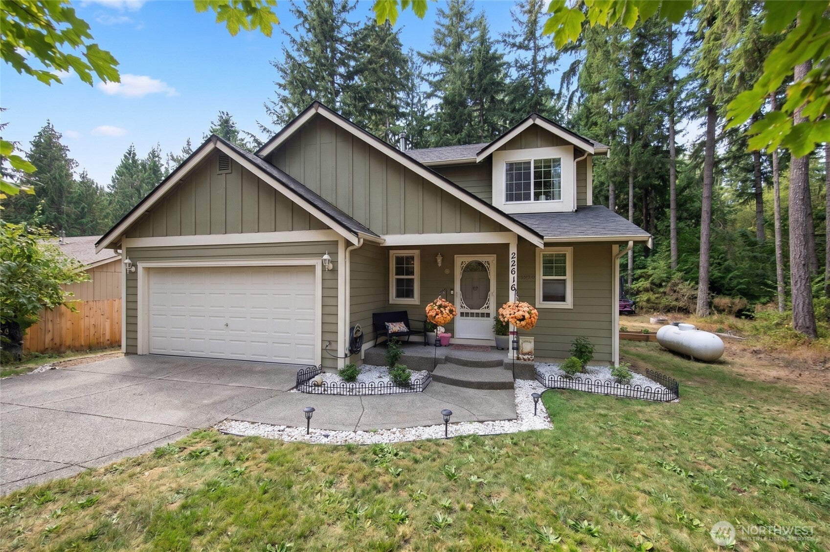 22616 Echowood Lane SE — photo