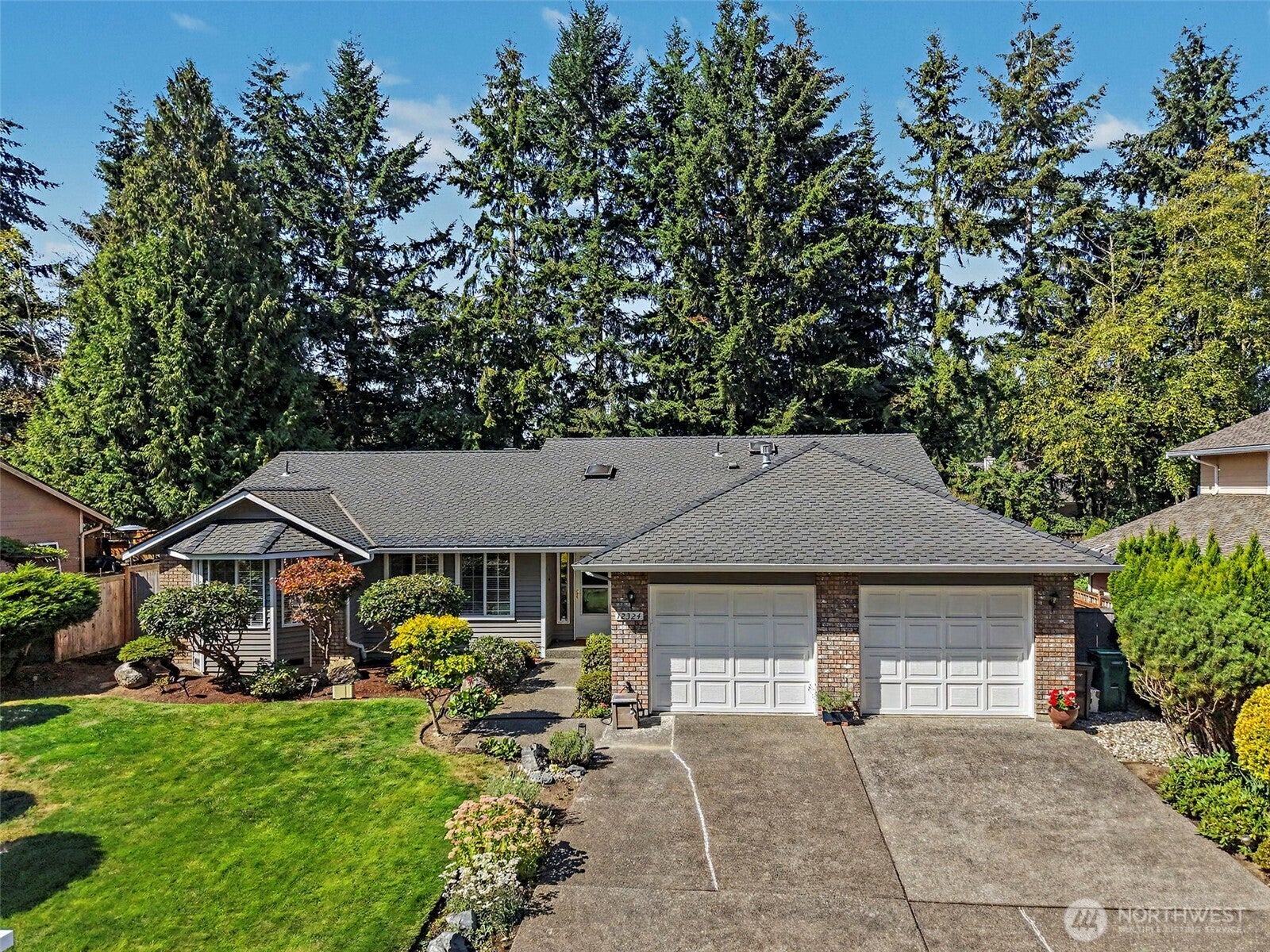 12324 43 Drive SE — photo