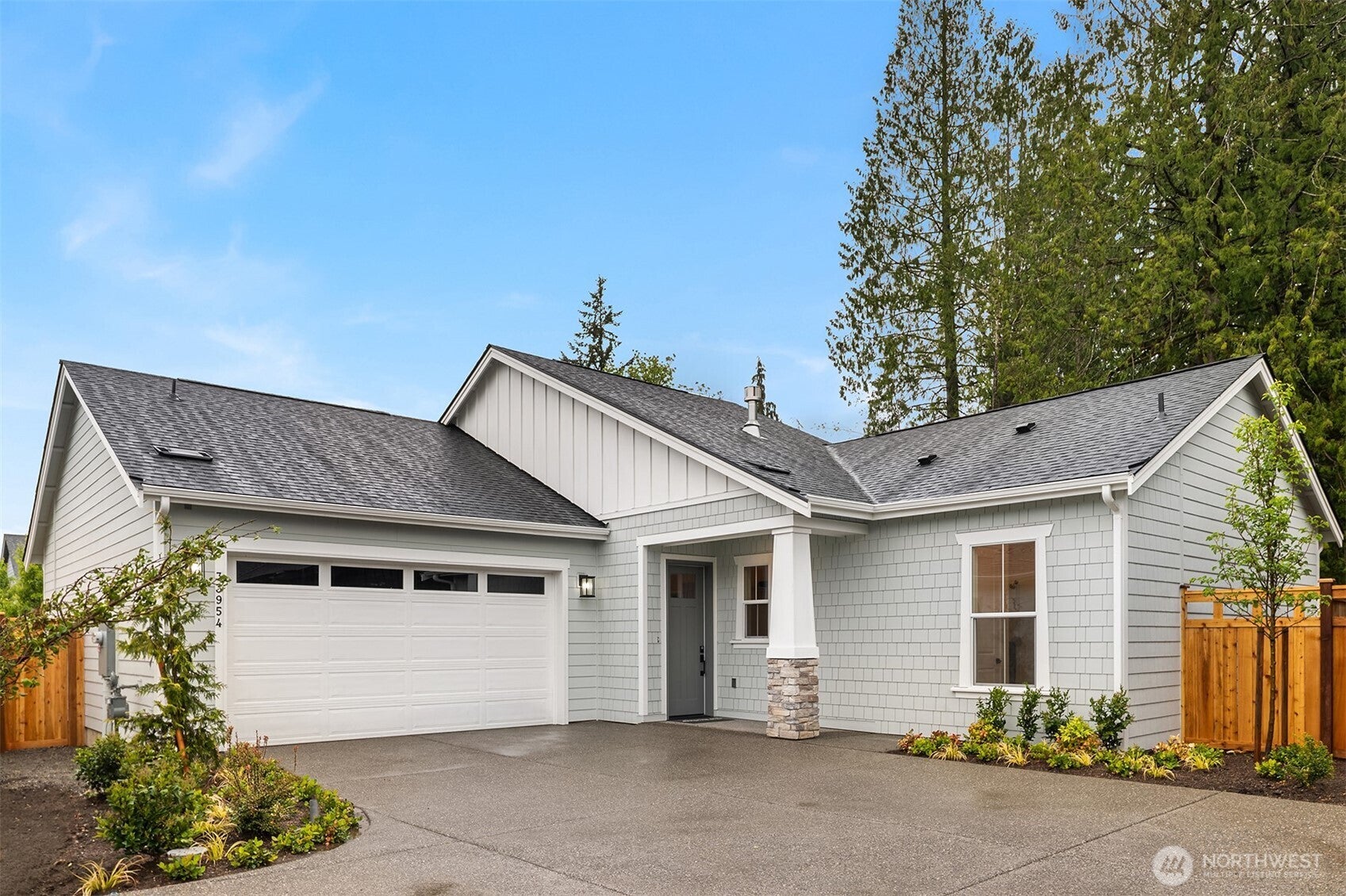 33954 Buckeye Avenue SE — photo