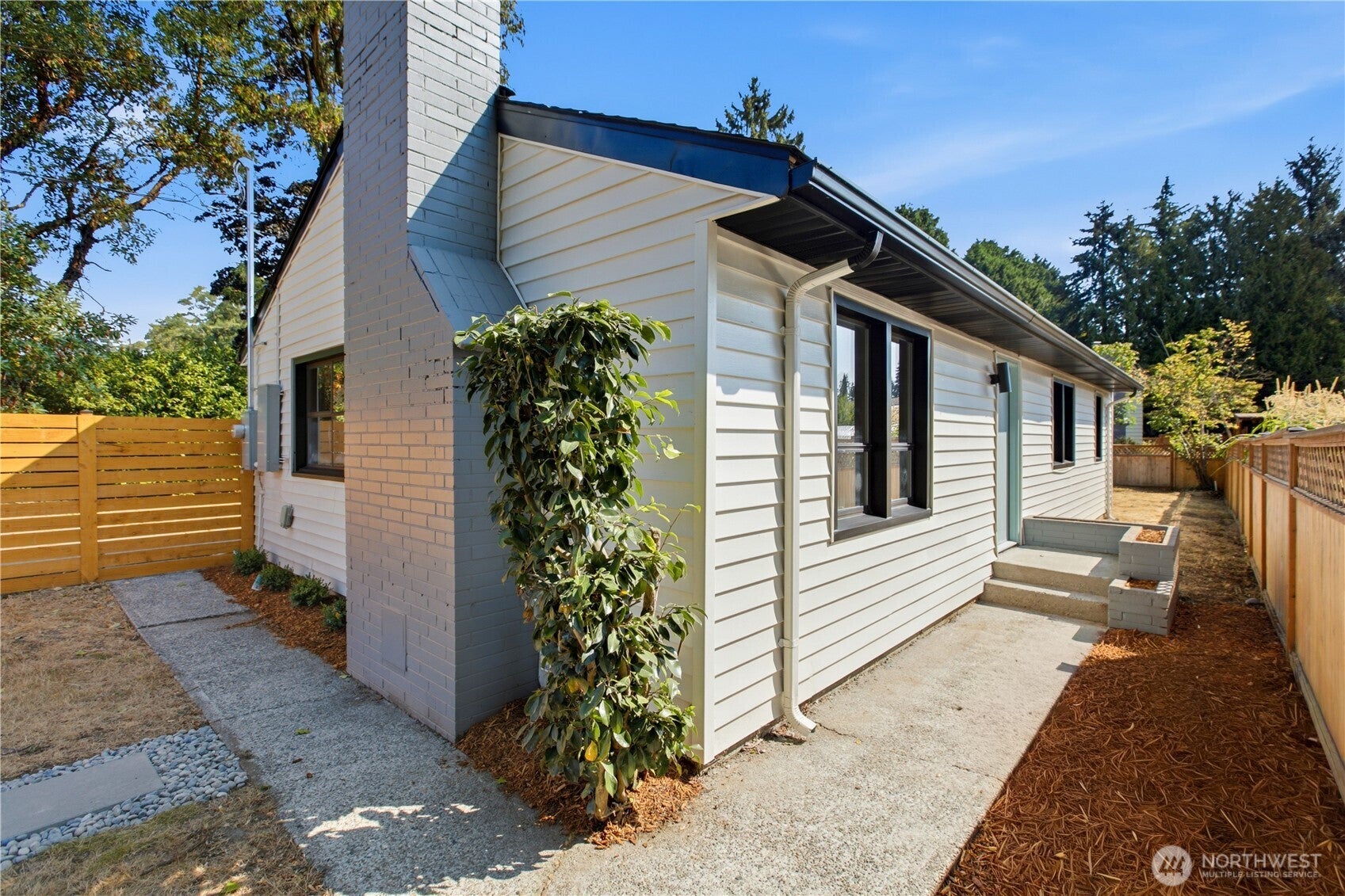 12504 8th Avenue SW — photo