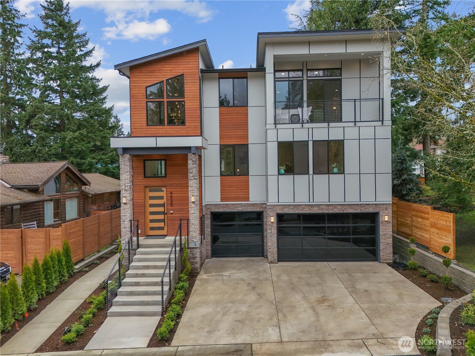 4025 172 Avenue NE — photo