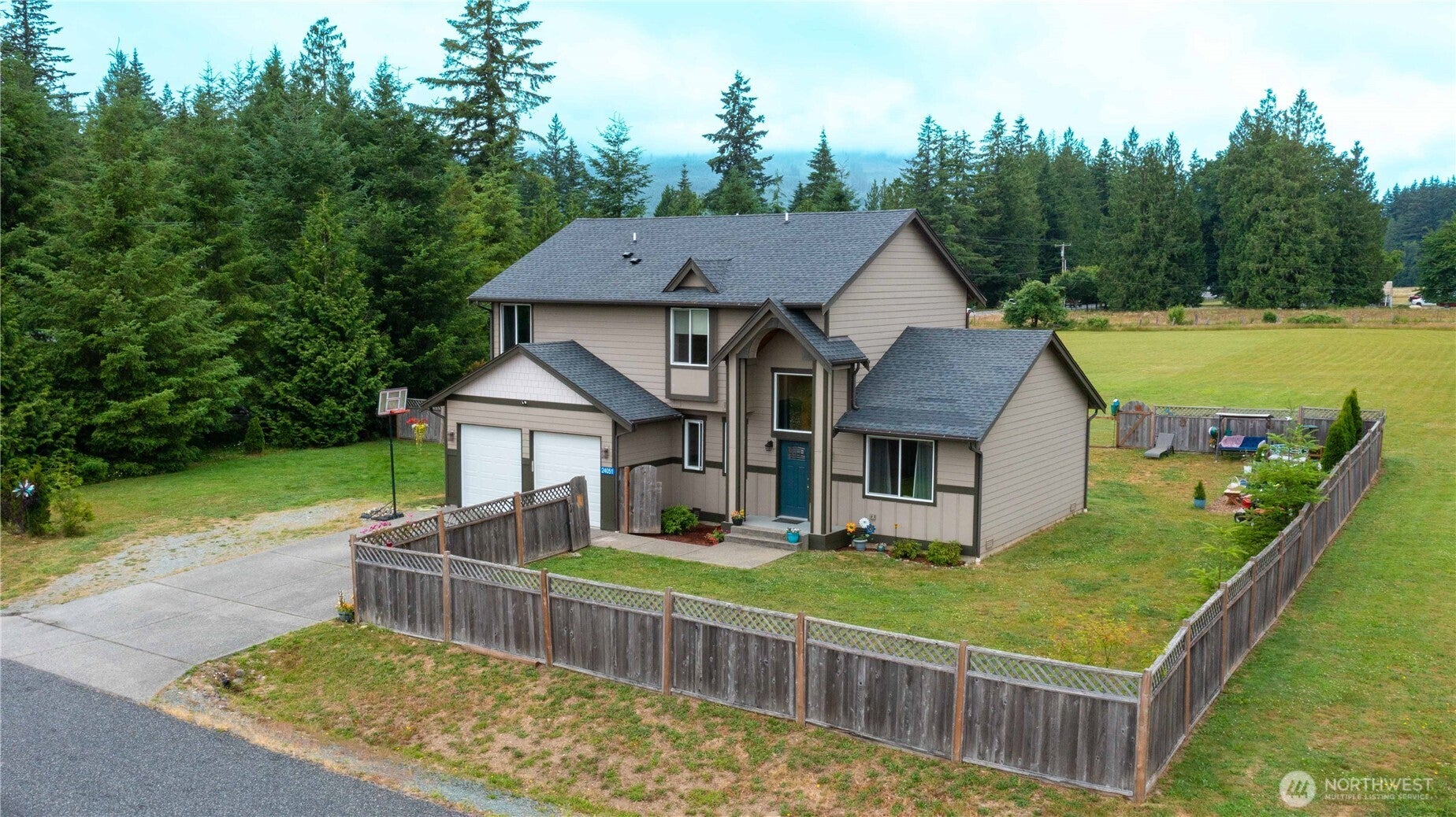 24051 Mangat Lane — photo