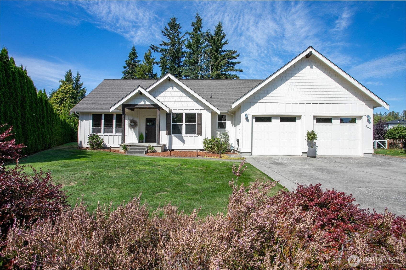 507 Village Court — photo