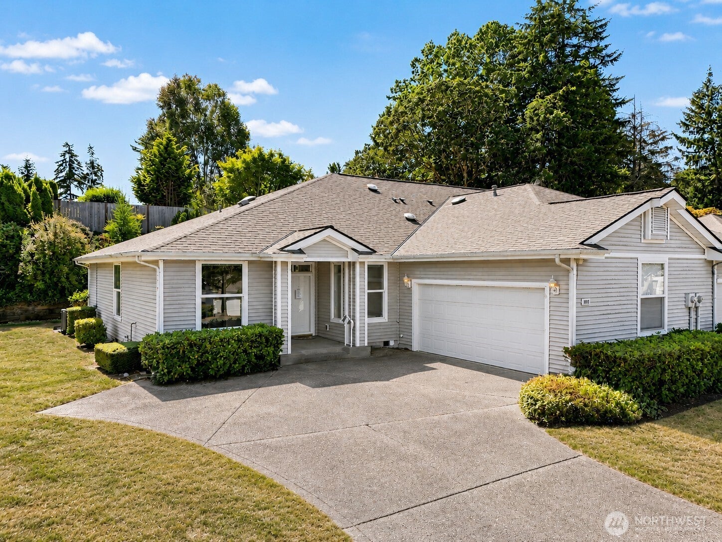 8816 71st Street Ct SW — photo