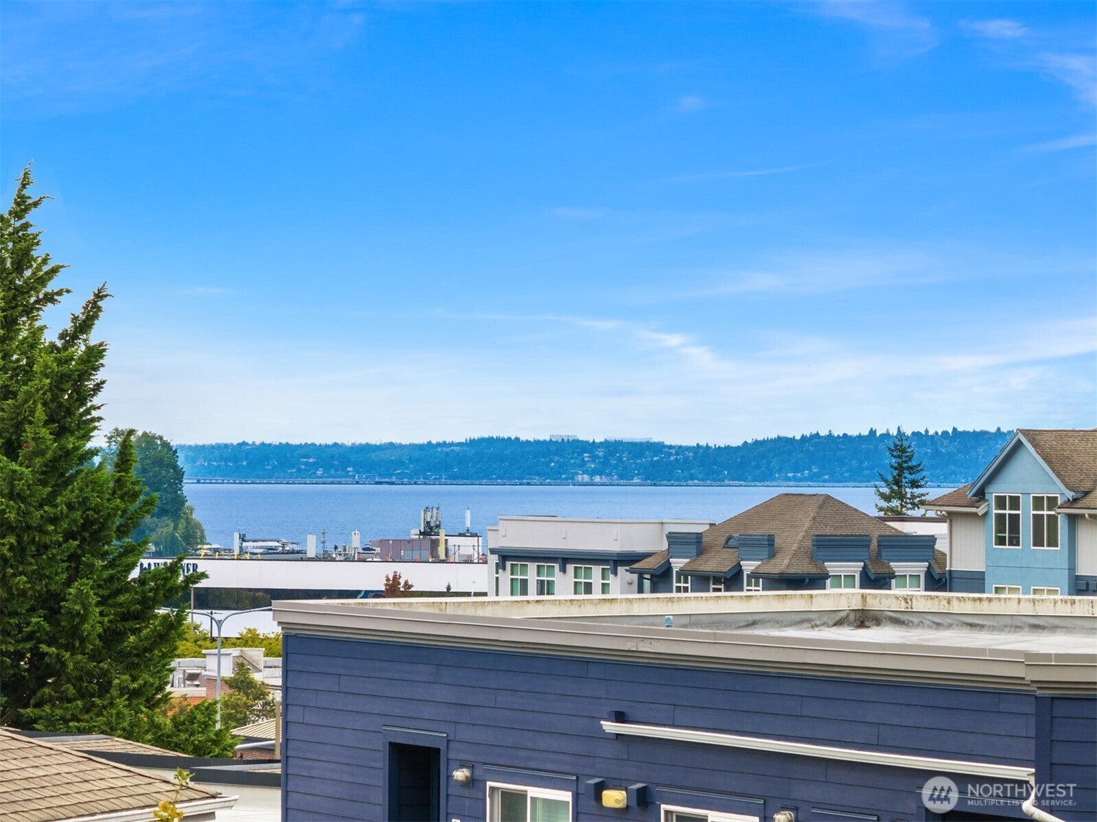 12014 98th Avenue NE 302 — photo