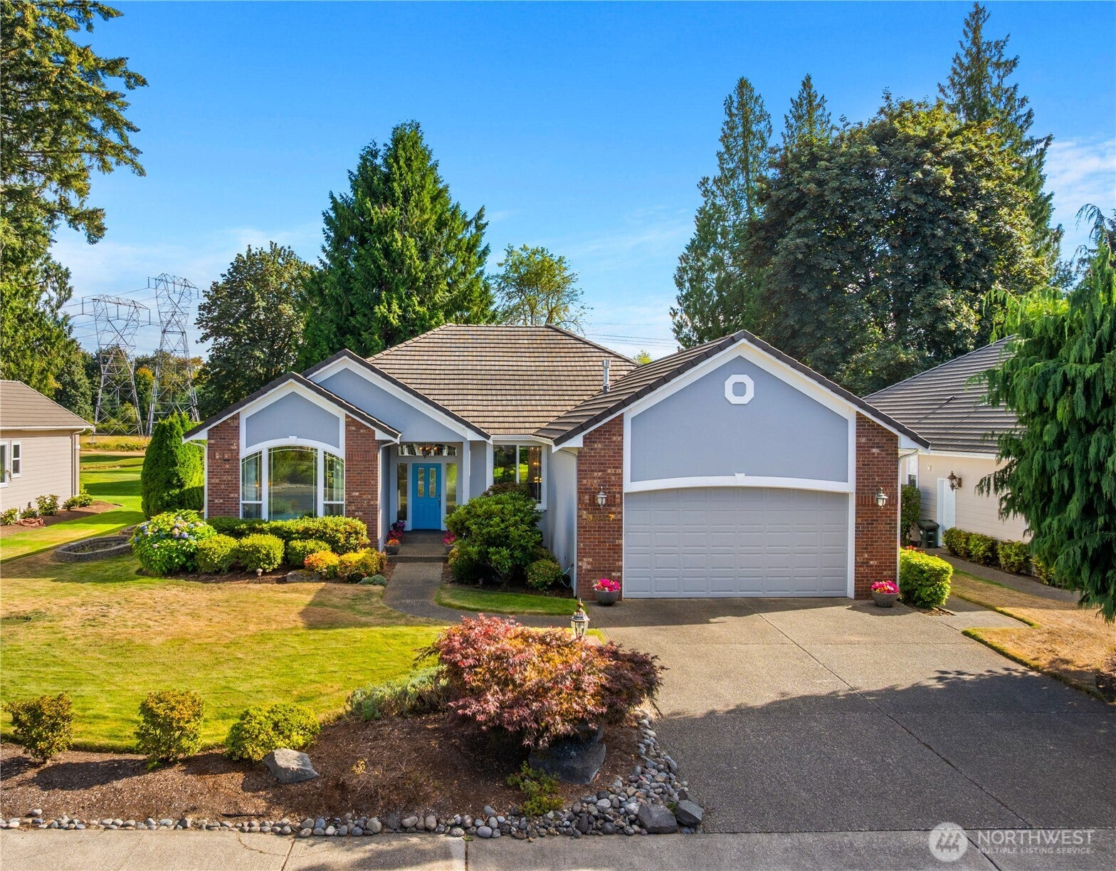 3847 Prestwick Lane SE — photo