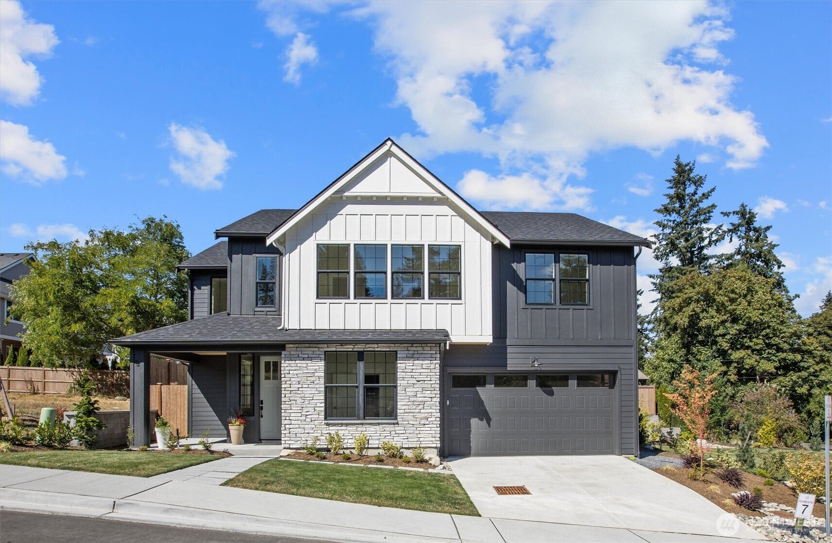 5 213th Place SW — photo