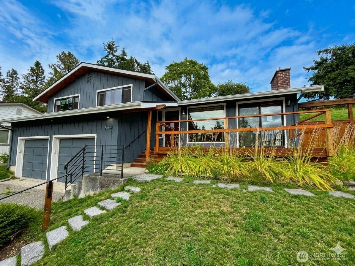 2604 Vining Place — photo