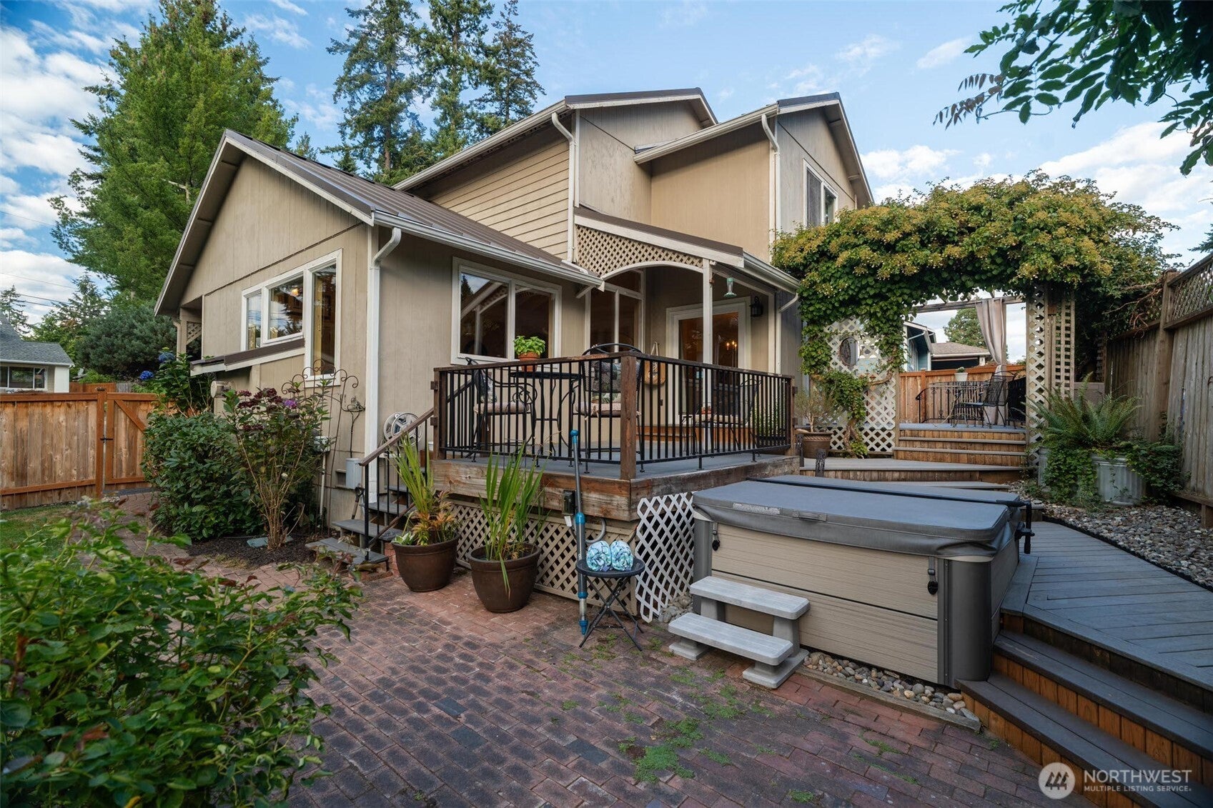 314 80th Place SW — photo