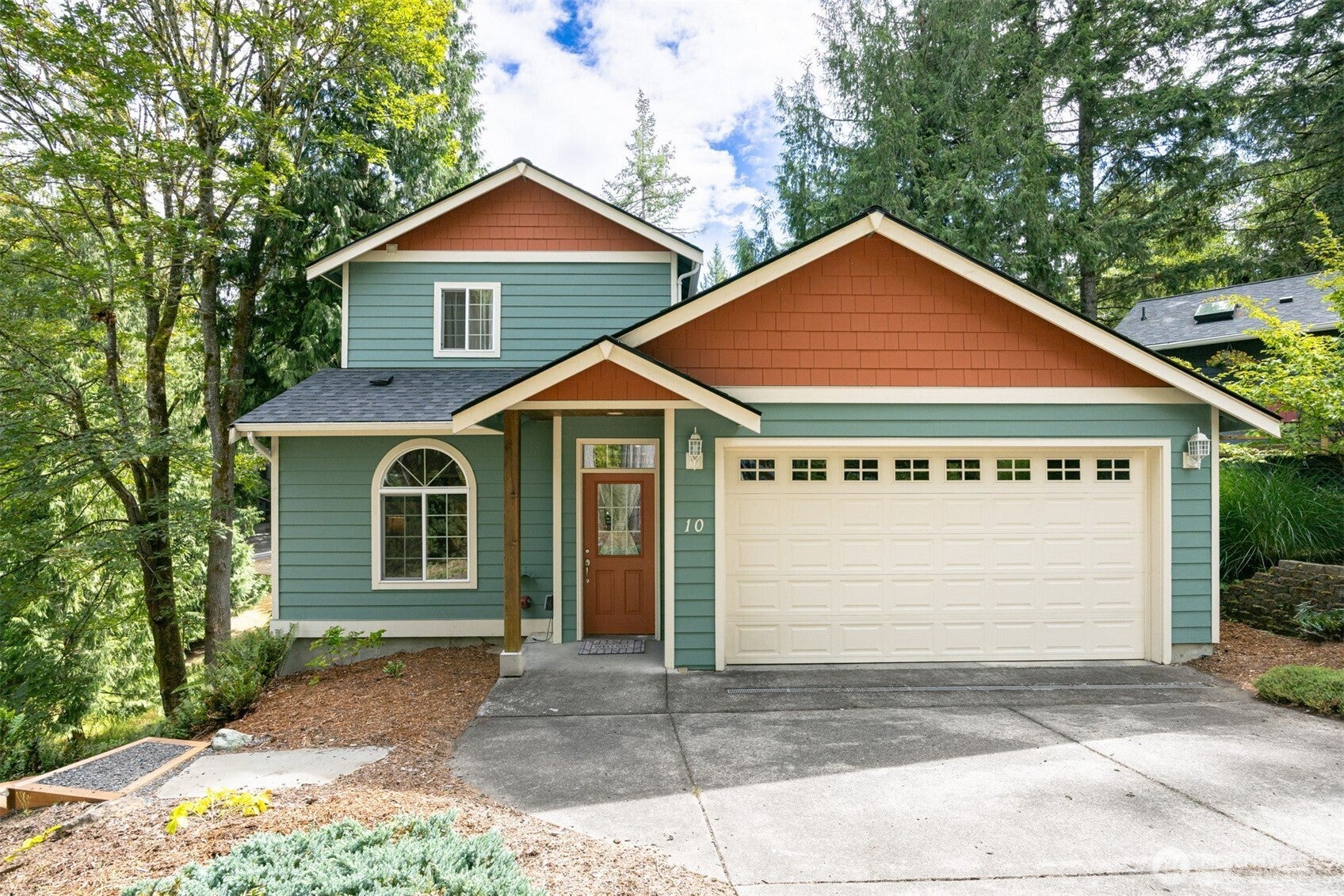 10 Topside Court — photo