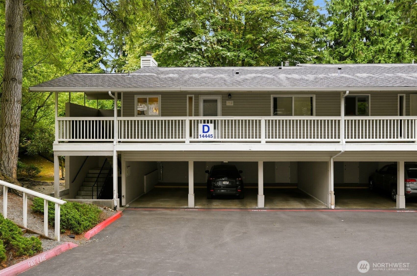 14445 NE 40th Street D101 — photo