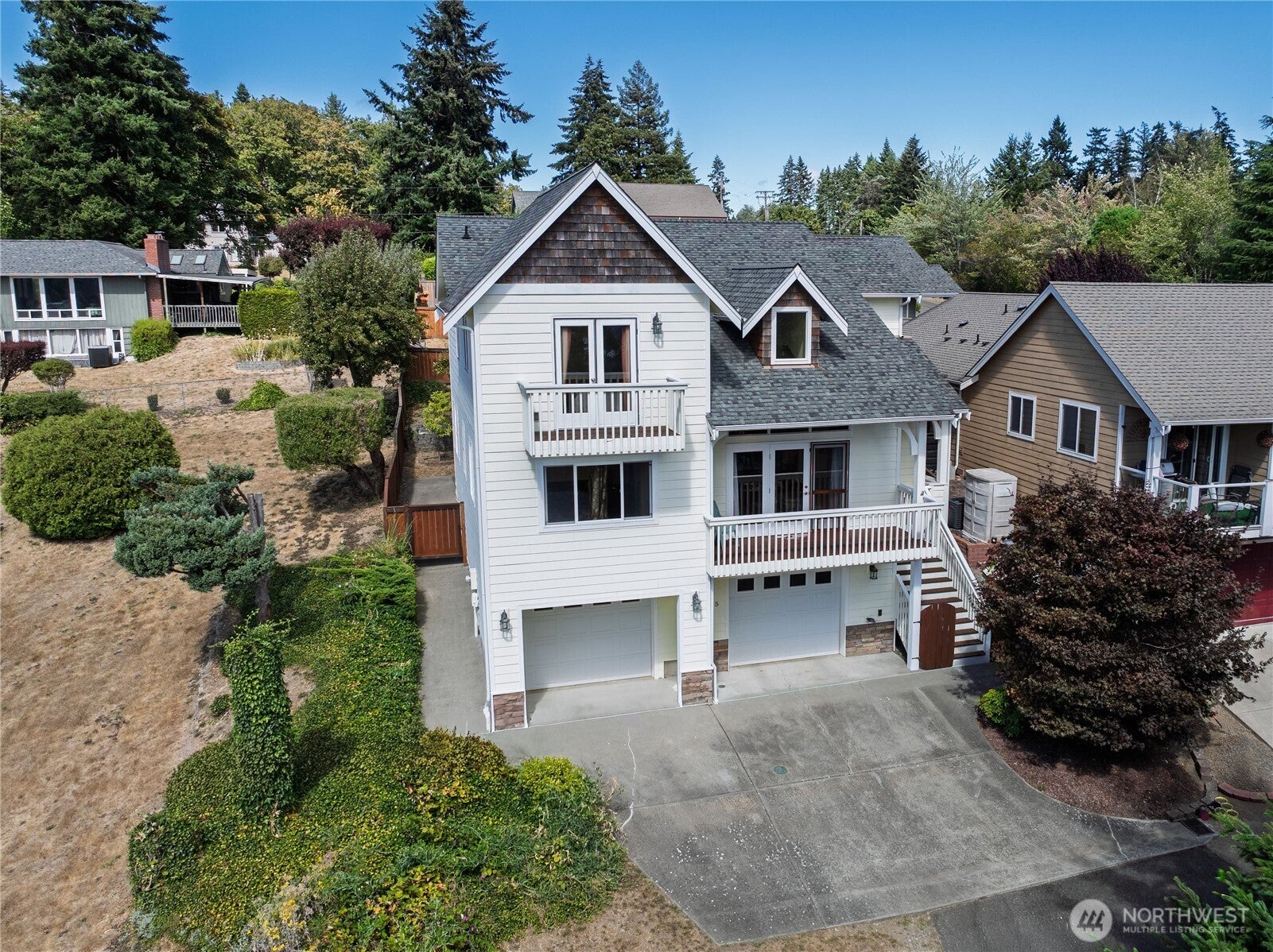 3215 Rickey Road NE — photo