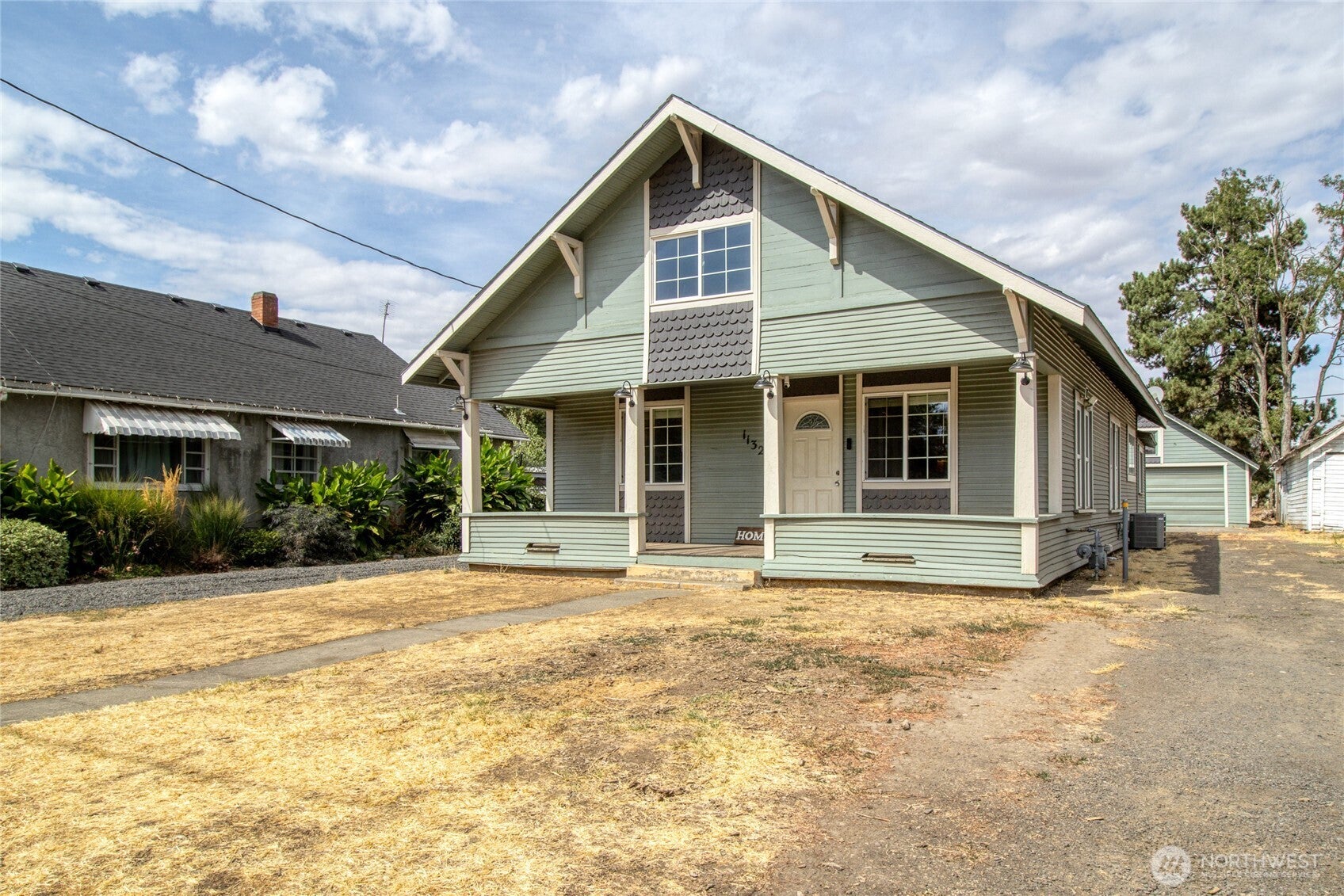 1132 W Elm Street — photo