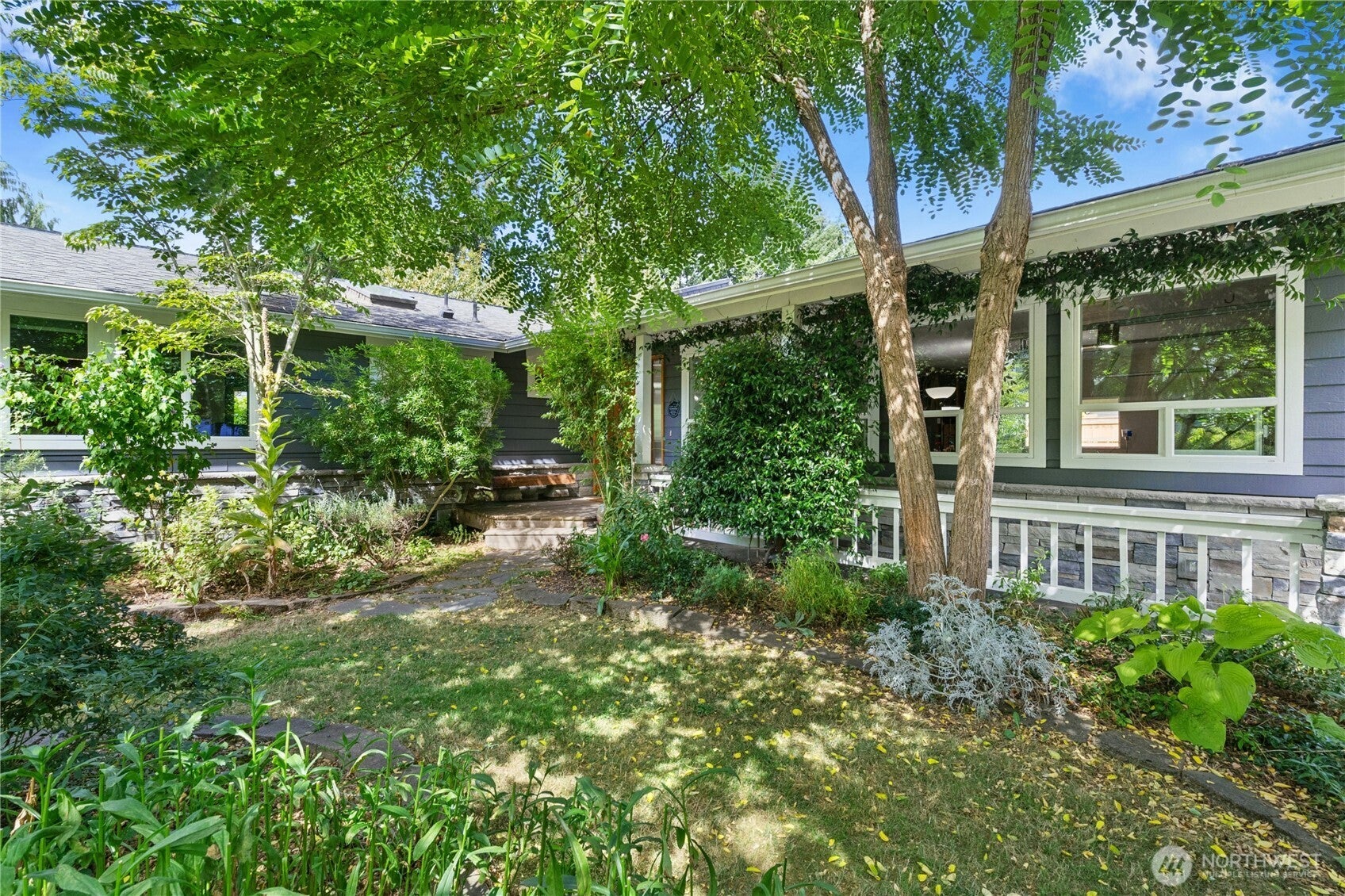 6910 62nd Drive NE — photo