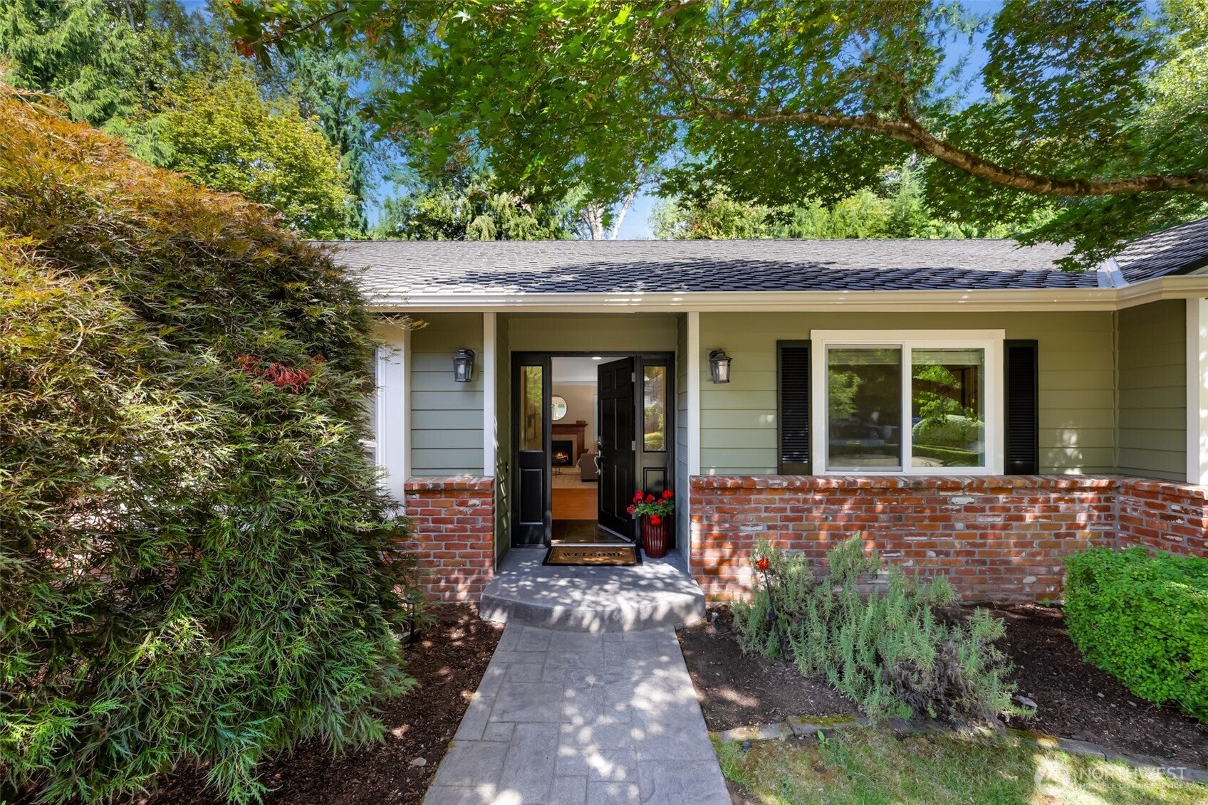 24124 NE 6th Place — photo