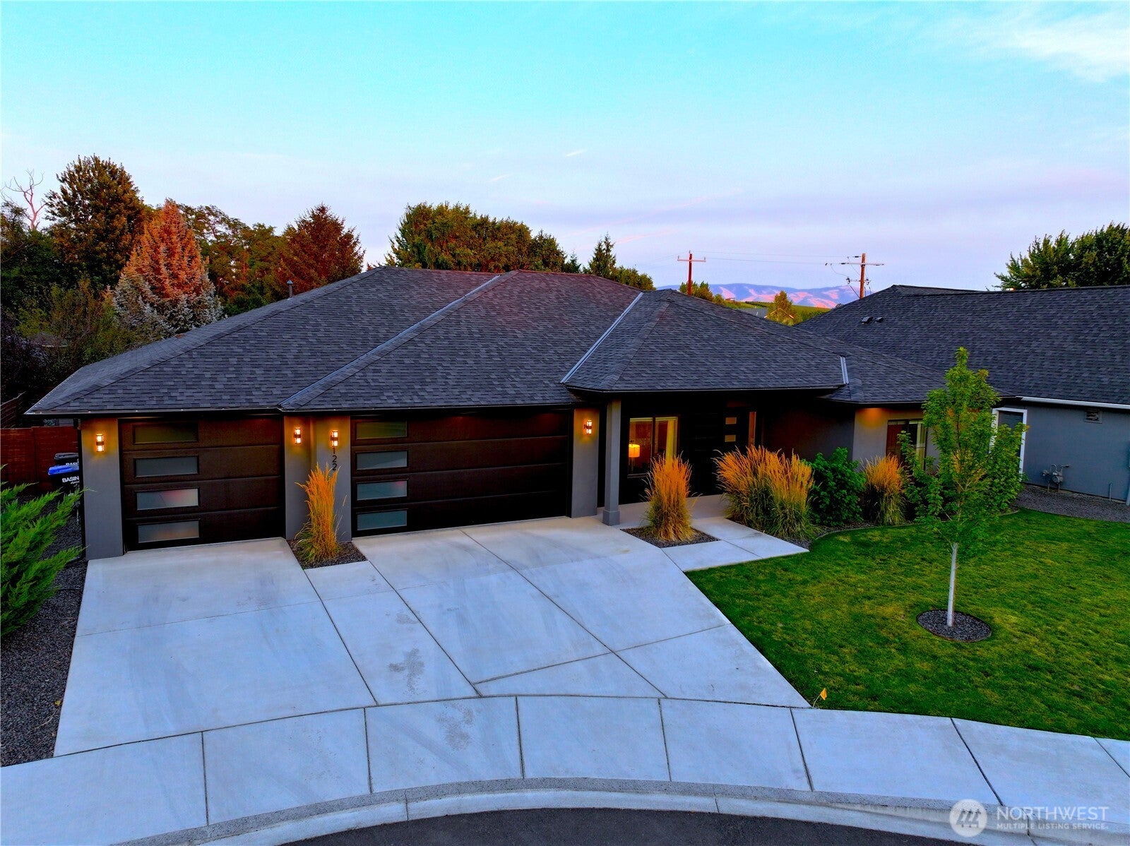 122 Sonoma Place — photo