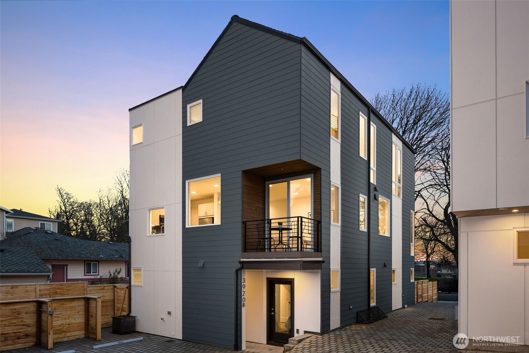 3920 S Juneau Street — photo