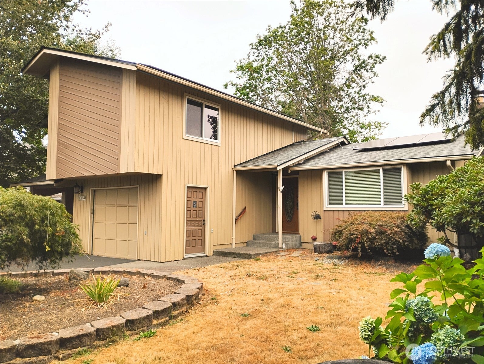 15103 Westmore Drive E — photo