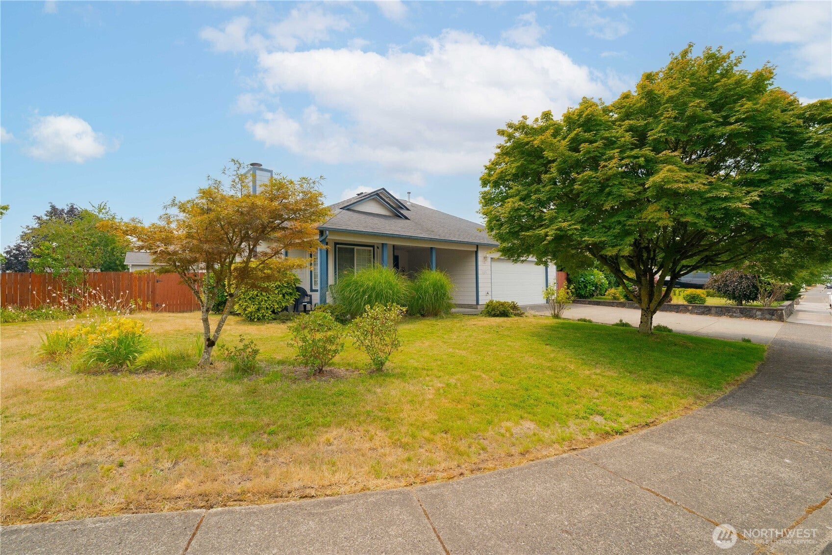 16007 NE Hickory Street — photo