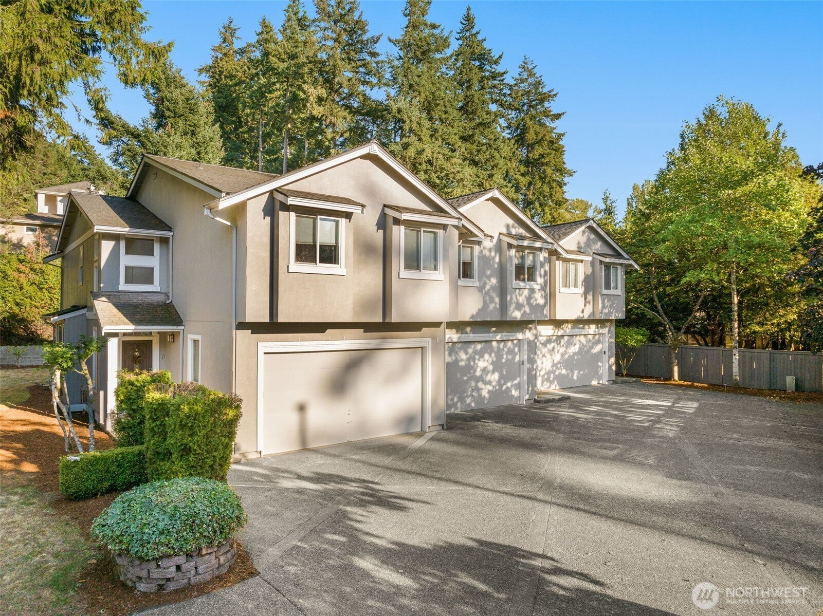 1102 Bellevue Way SE 2 — photo
