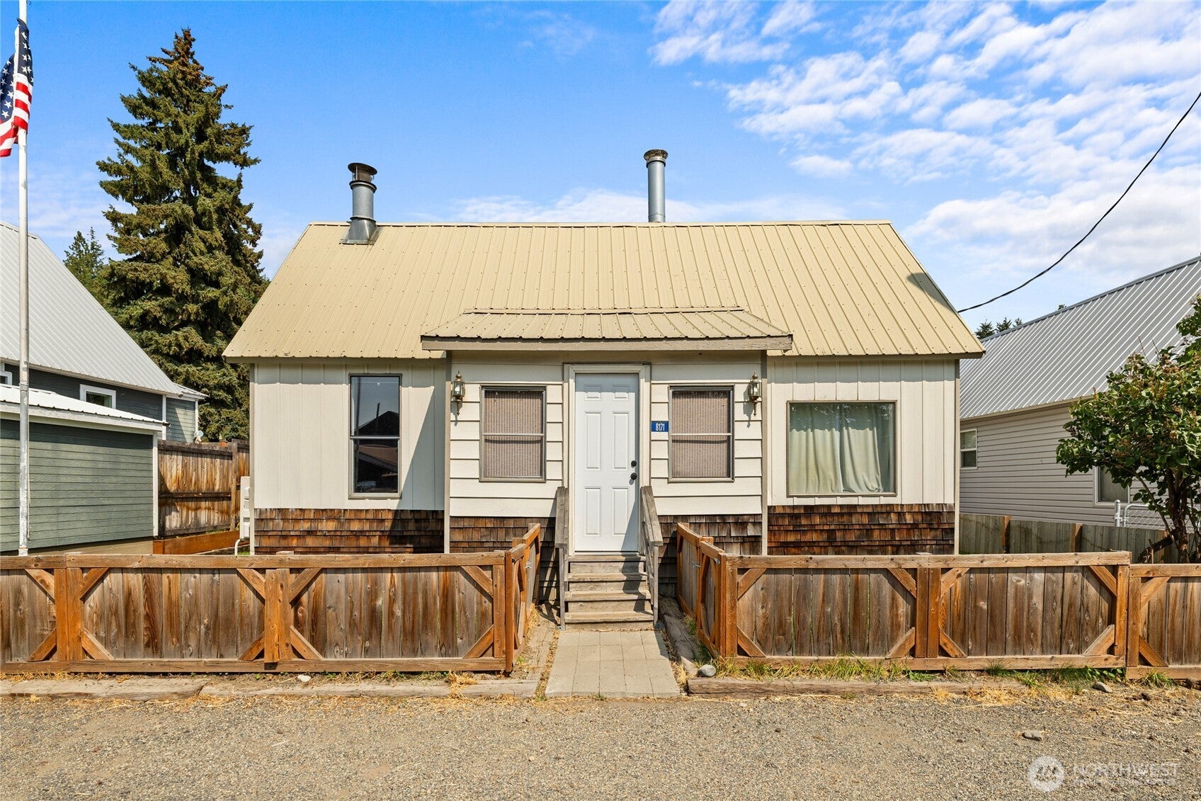 8171 SR 903 — photo