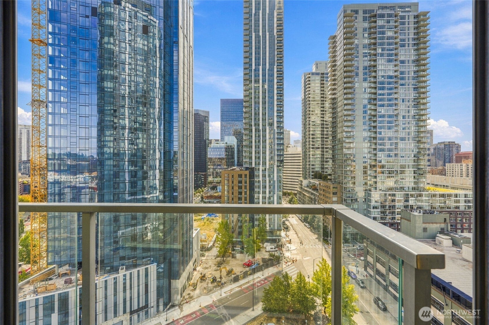 2510 6th Avenue 1403 — photo