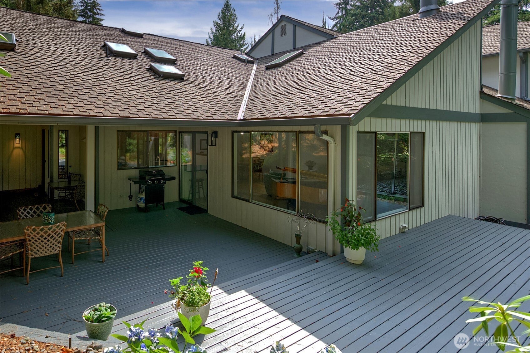 1805 Village Green Drive #24 — photo