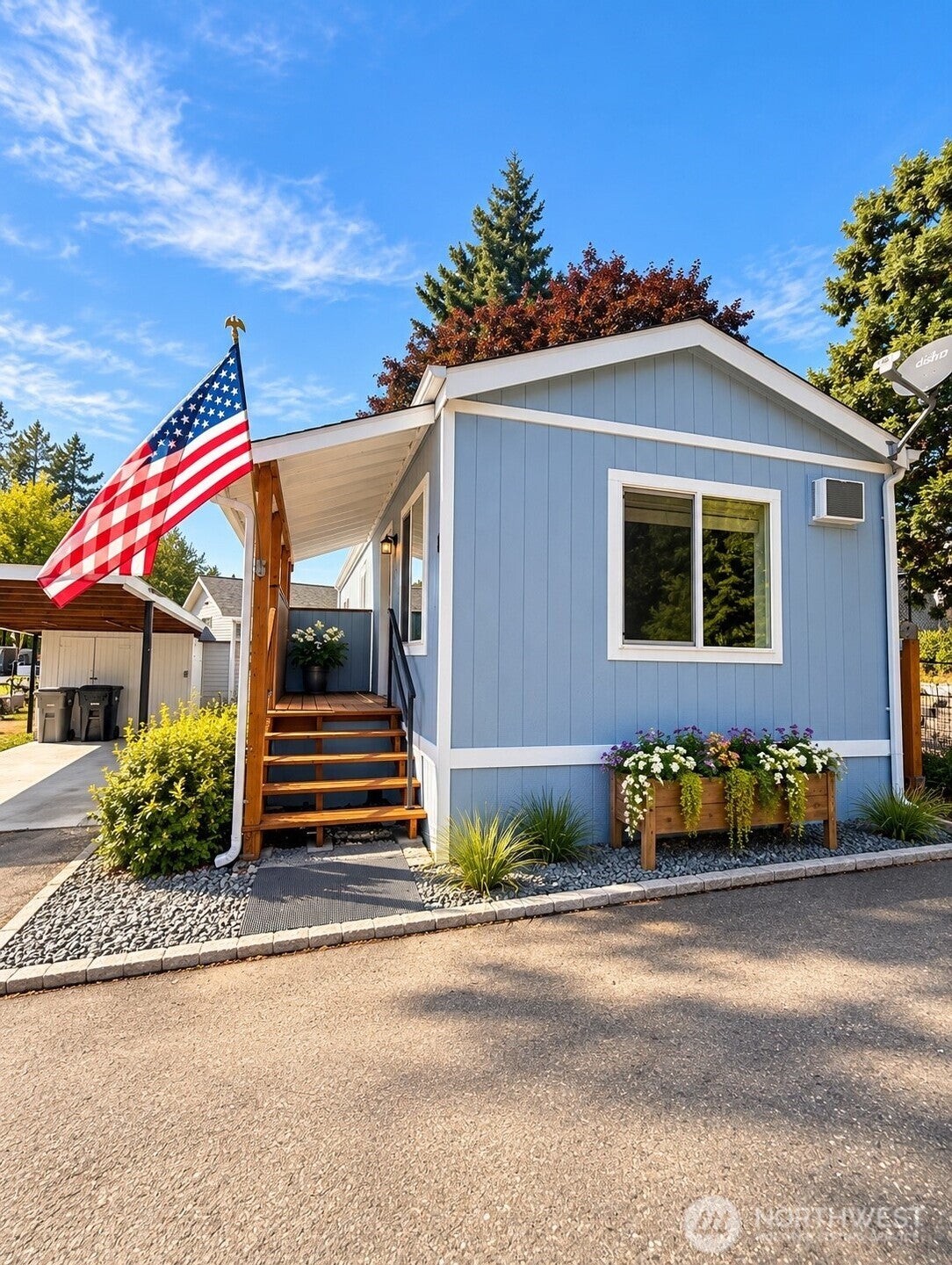 14322 Admiralty Way 12 — photo