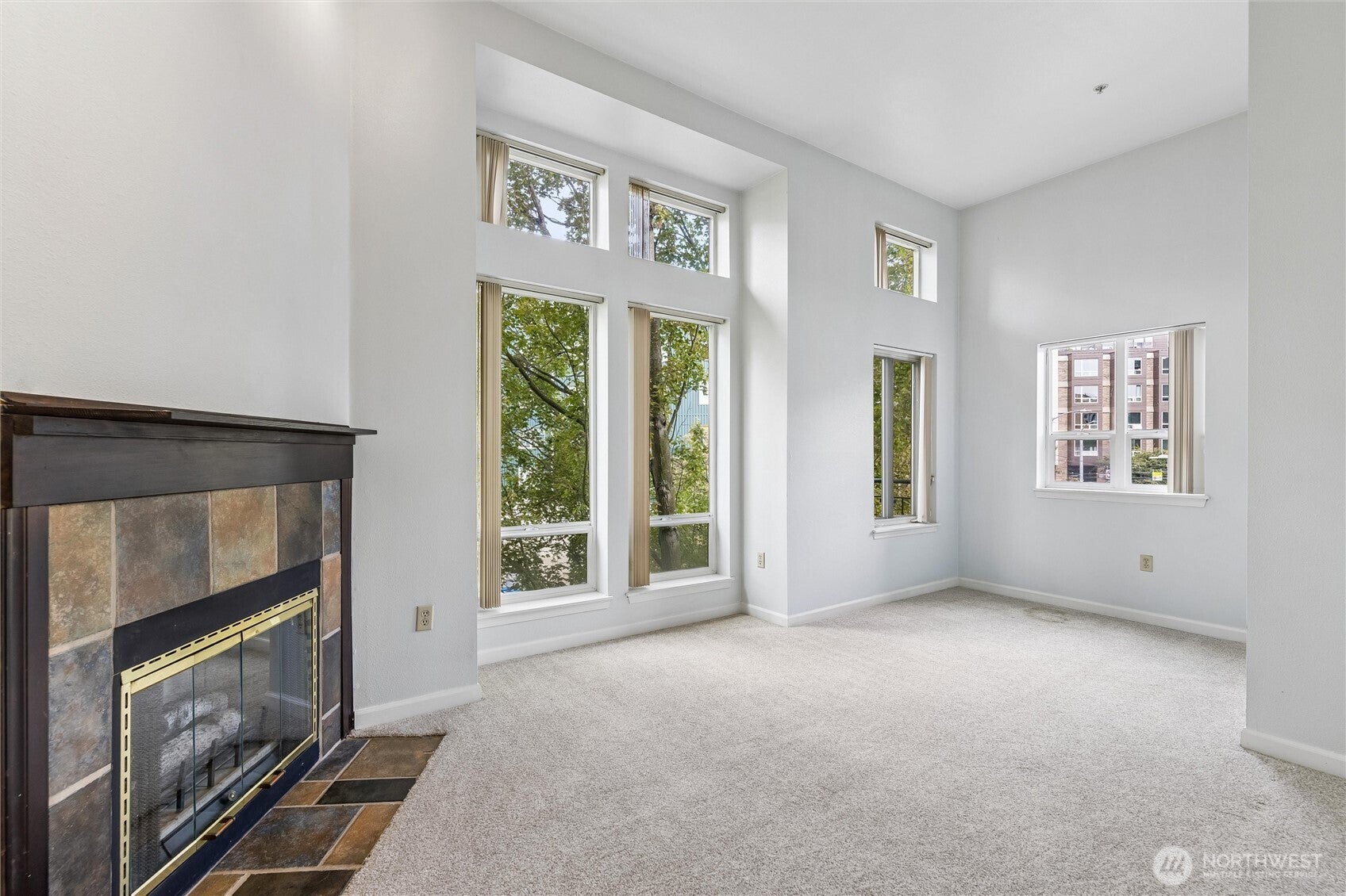 3028 Western Avenue 310 — photo