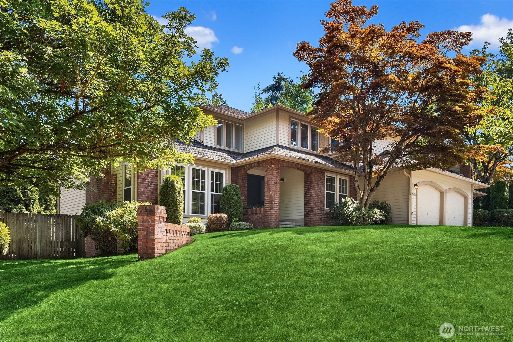 4718 191st Place NE — photo