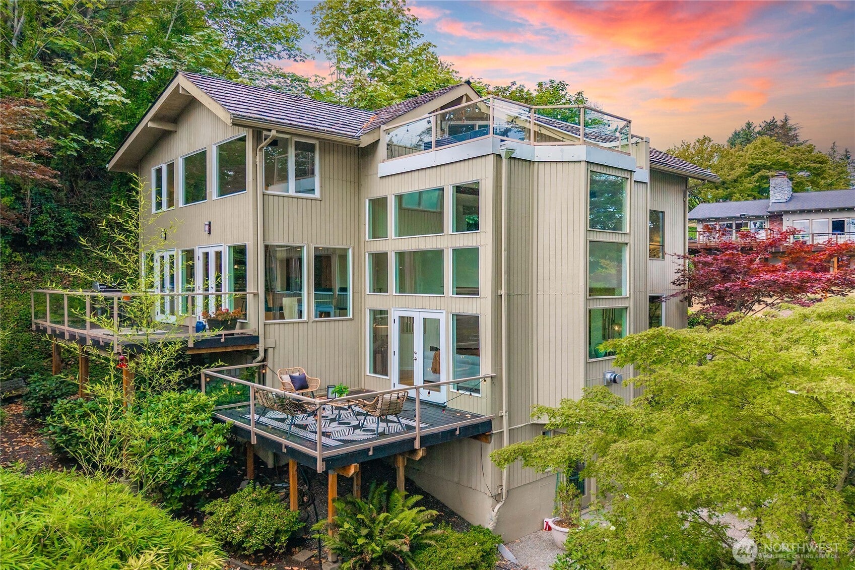 4290 Shoreclub Drive — photo