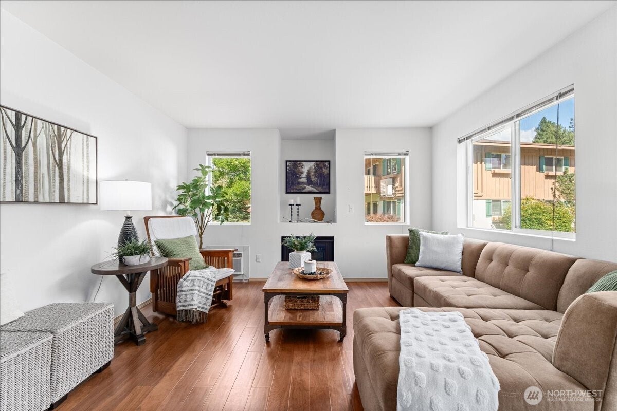 575 Alpine Place O1 — photo