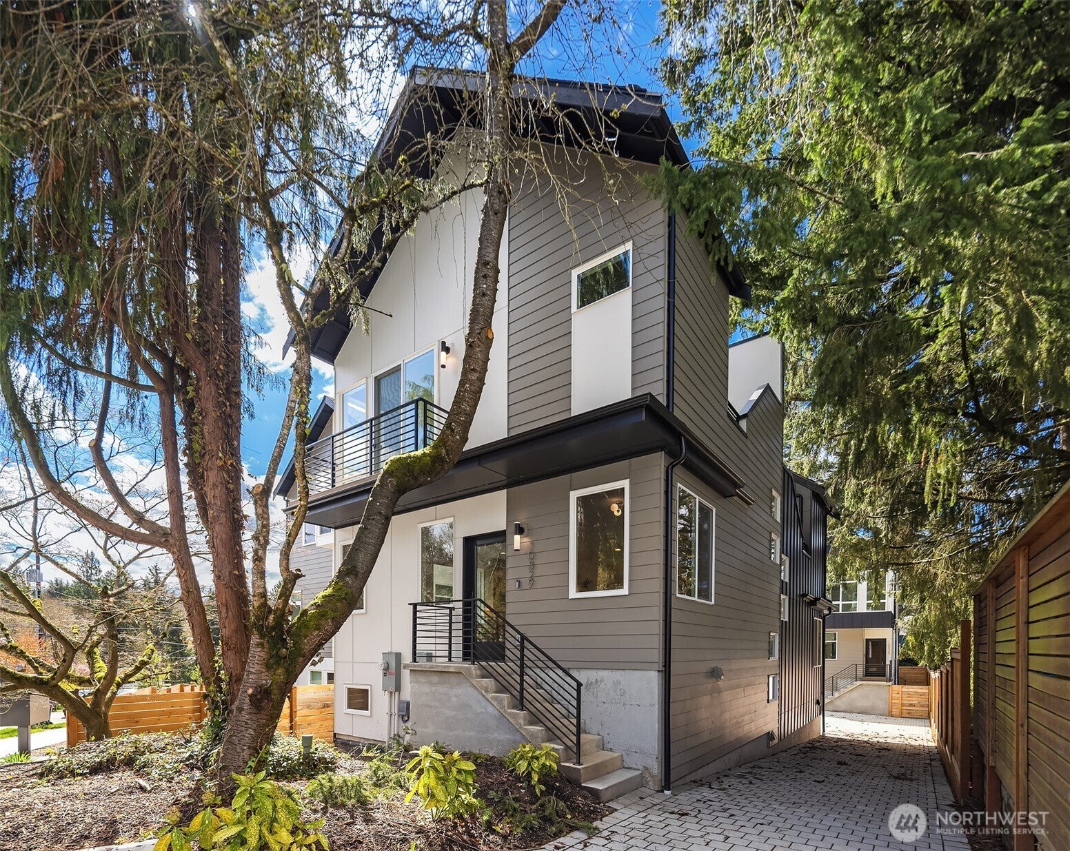 10831 11th Avenue NE — photo