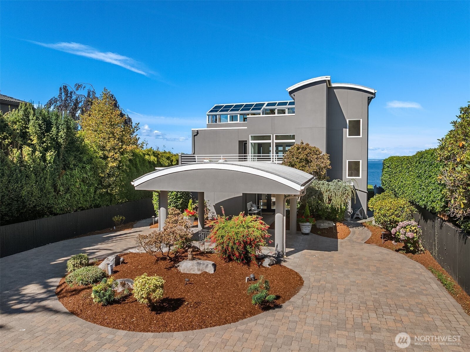 4544 W Sheridan Street — photo