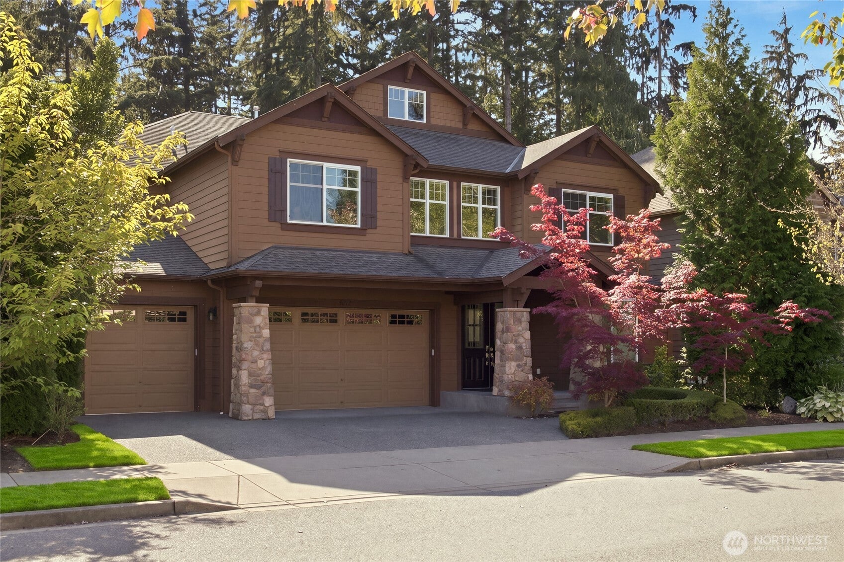 10711 Elliston Way NE — photo