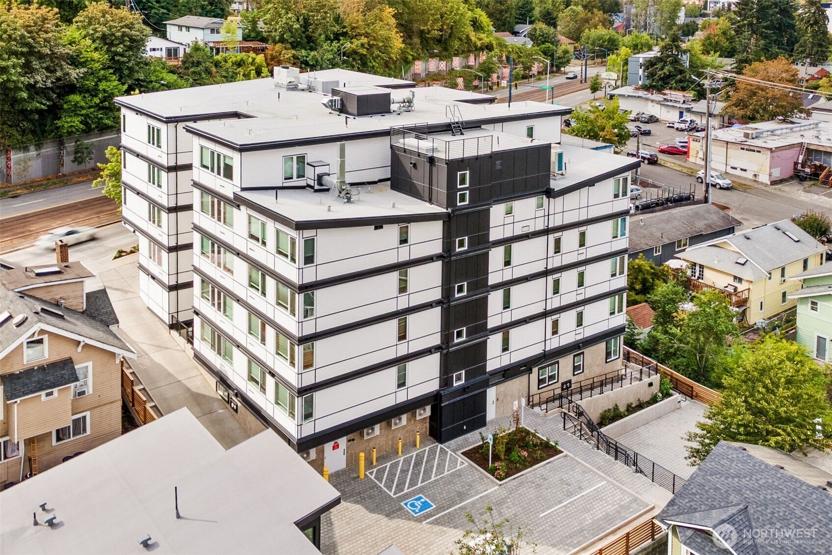 5022 Martin Luther King Jr Way S 509 — photo
