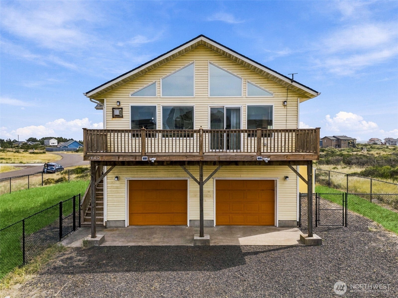 1400 Ocean Shores Boulevard SW — photo