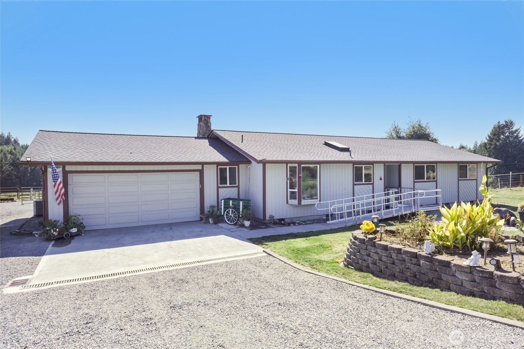 2421 Beaver Creek Drive SW — photo