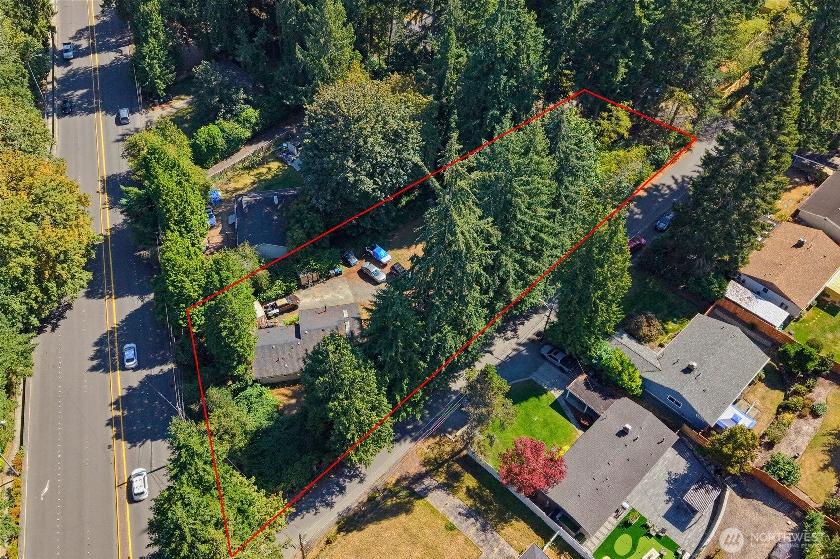 13403 Redmond Way — photo