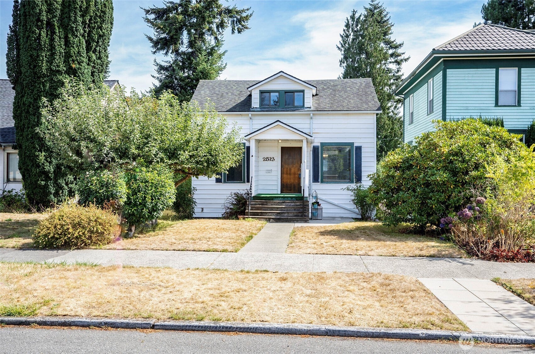 2513 Cedar Street — photo