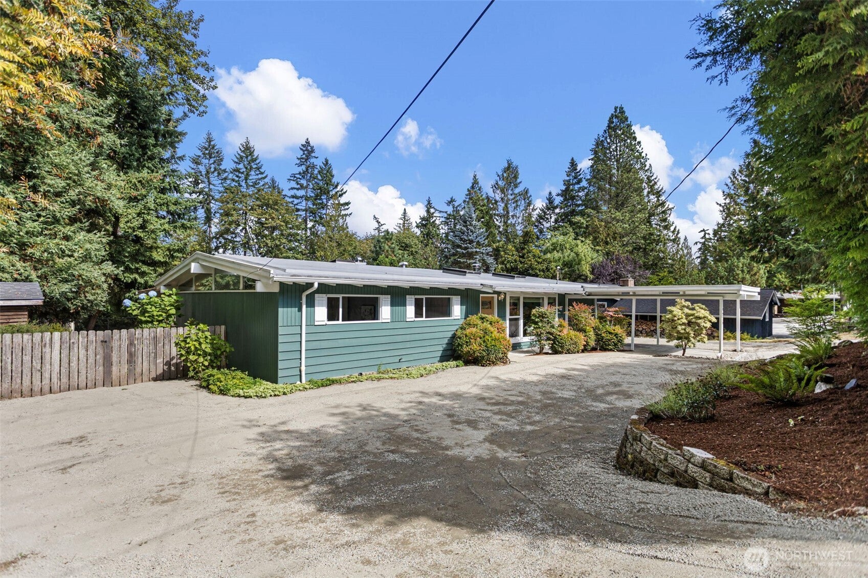 16318 SE Newport Way — photo