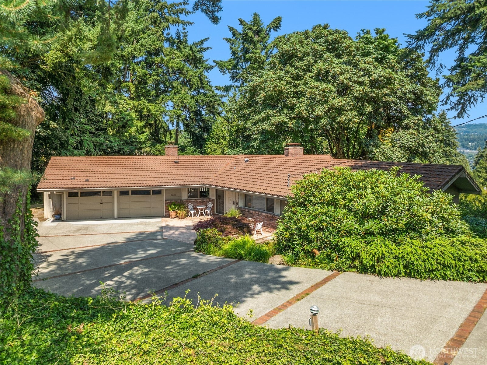 9226 SE 60th Street — photo