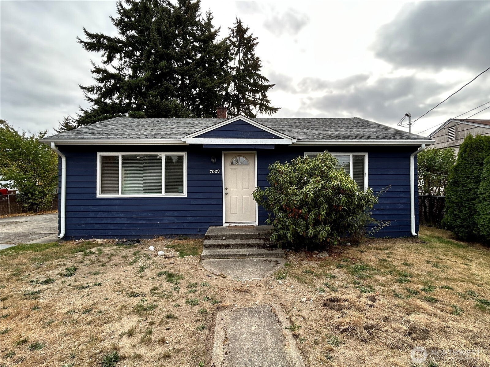 7029 S G Street — photo