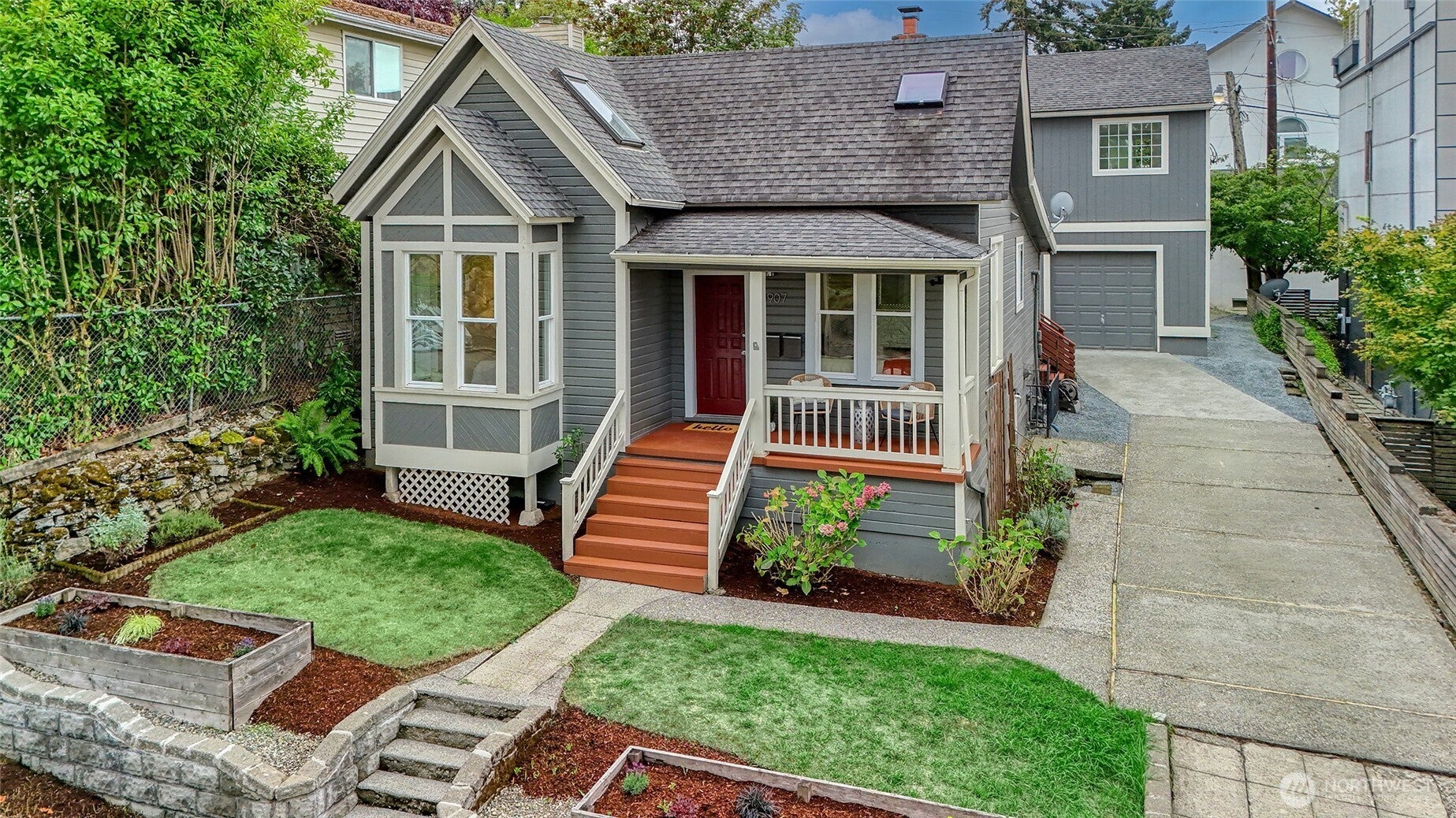 3907 S Edmunds Street — photo