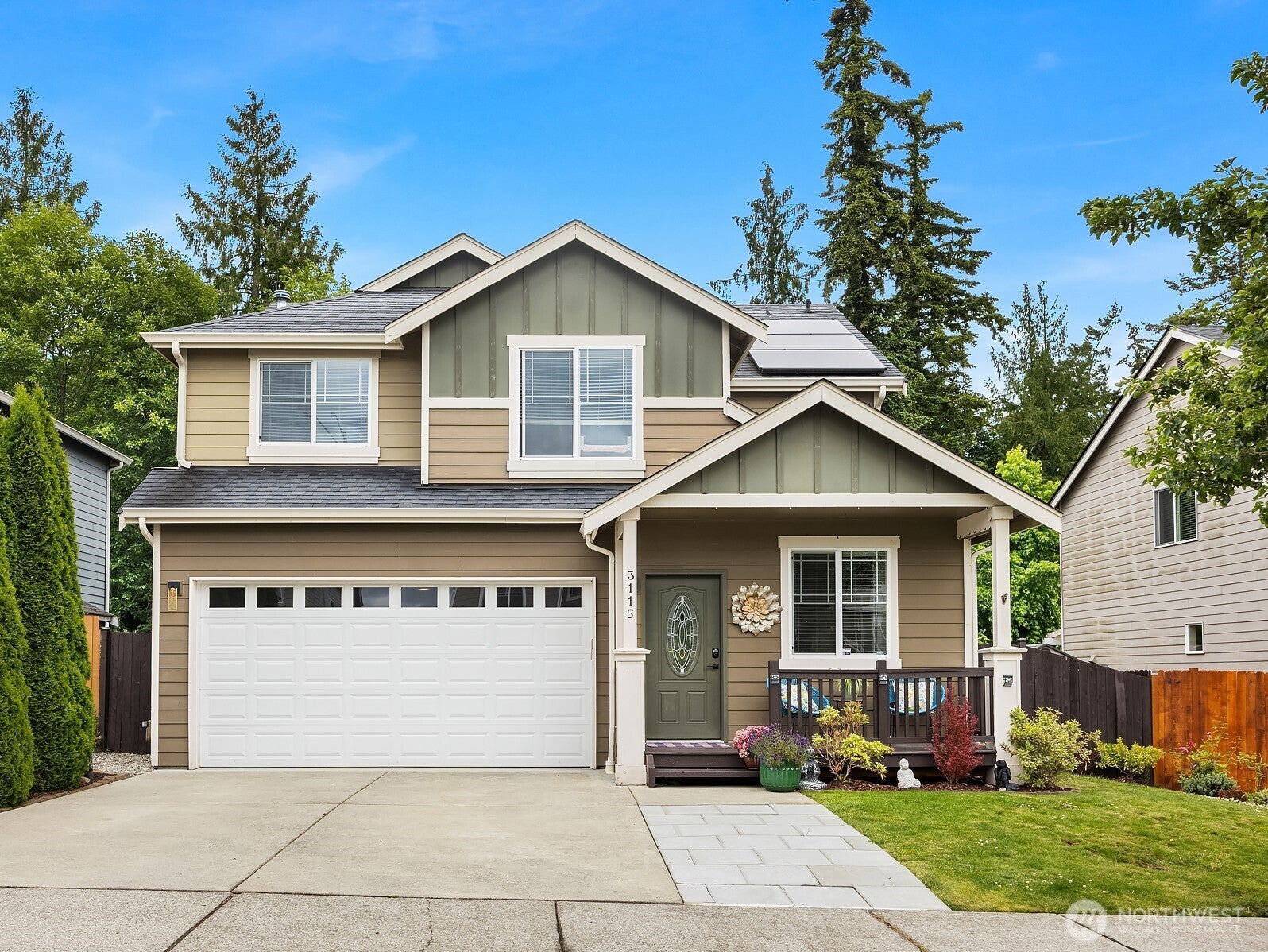 3115 74th Drive NE — photo