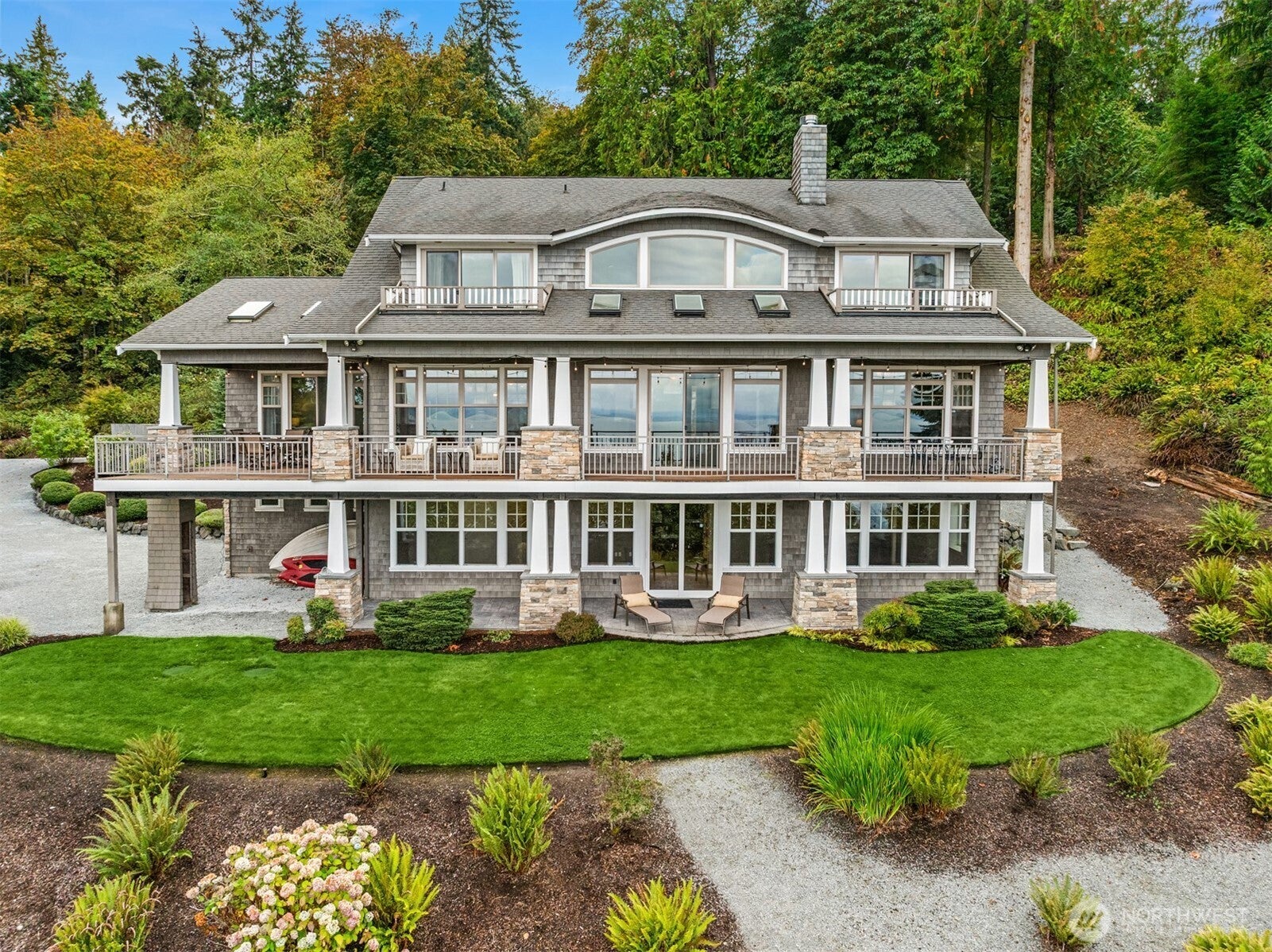 2402 Cameron Road — photo