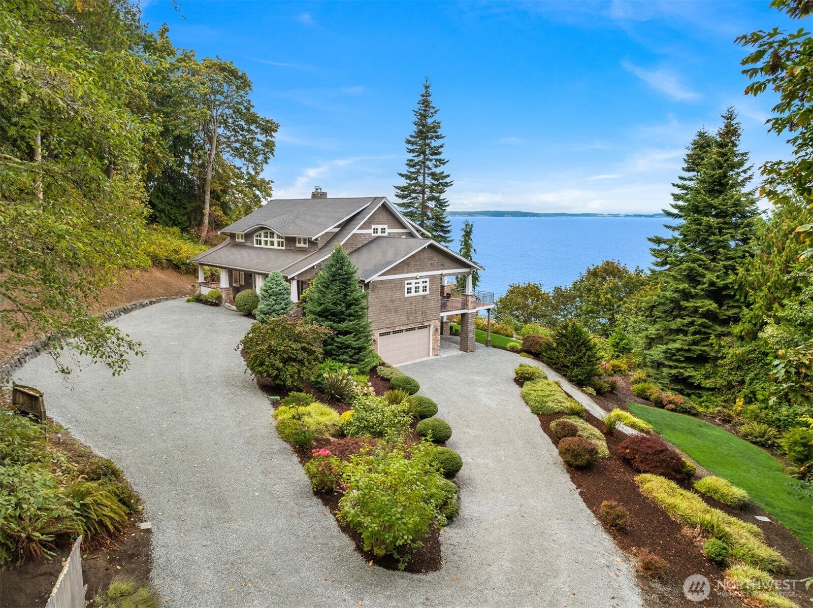 2402 Cameron Road — photo