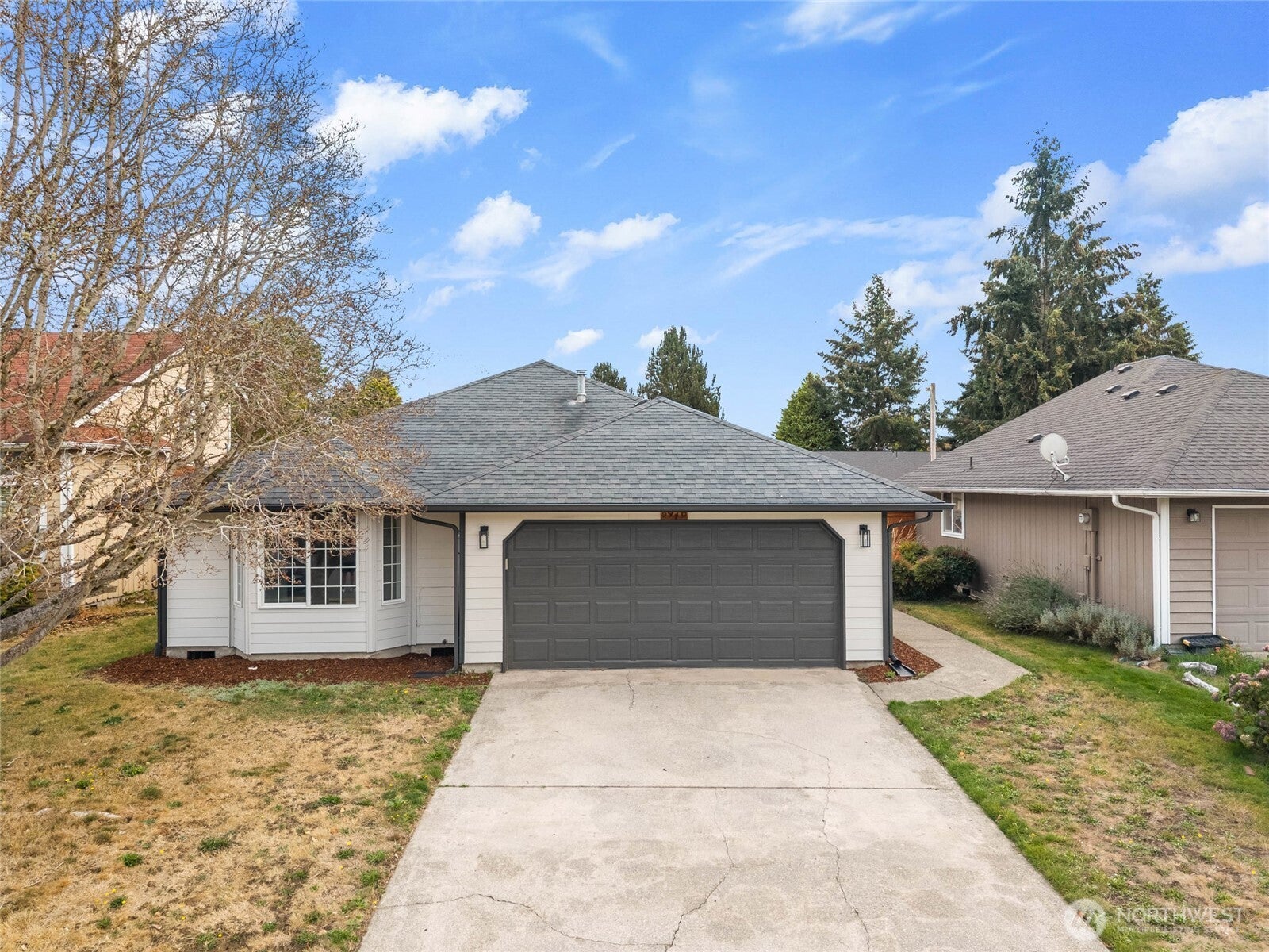 5916 Crimson Court SE — photo