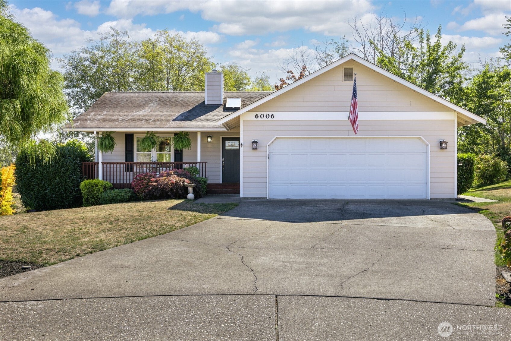 6006 Oscar Court — photo